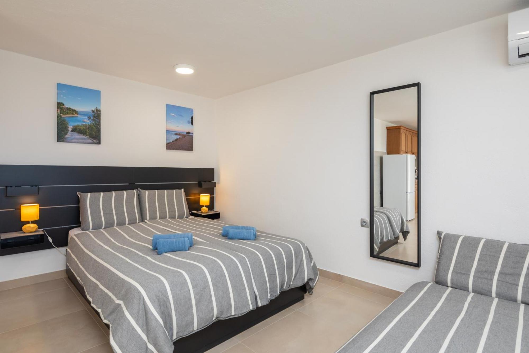 Sunshine Suites โอมิช ภายนอก รูปภาพ
